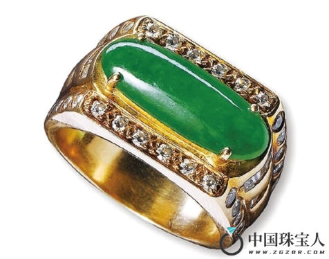 18K黄金镶翡翠戒指（成交价：11,500人民币）