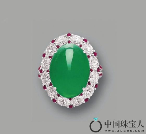 天然翡翠配钻石及红宝石戒指（成交价：350,000港币）