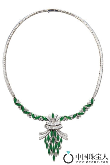 天然翡翠配镶钻石项链（成交价：63,250人民币
）