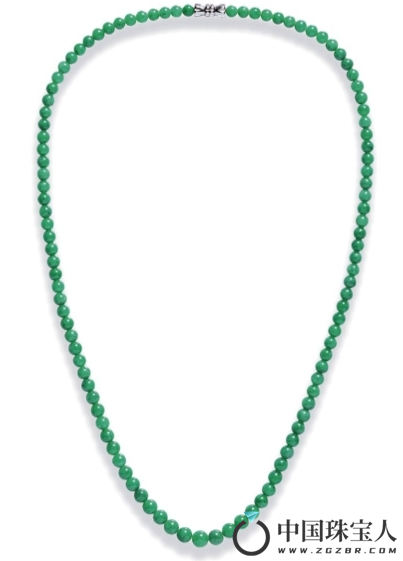 翡翠珠项链（成交价：36,800港币
）