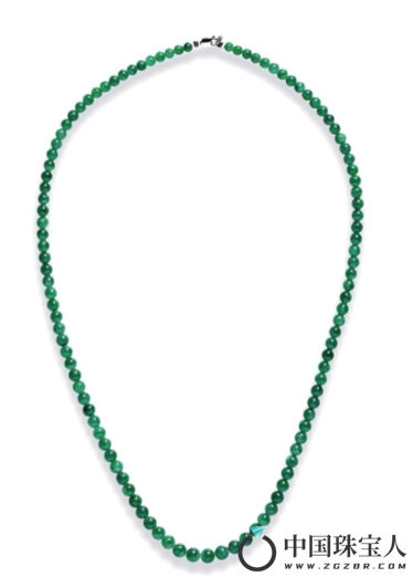 翡翠珠项链（成交价：92,000港币
）