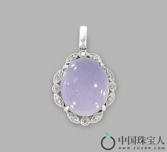 天然紫翡翠钻石吊坠镶18K白金（成交价：8,625港币
）