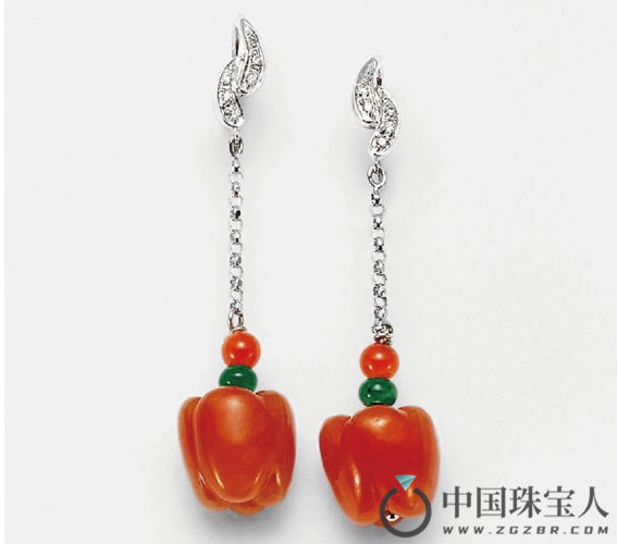 红翡钻石耳坠（成交价：59,800人民币
）
