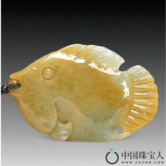清翡翠鱼形珮（成交价：3,450人民币
）