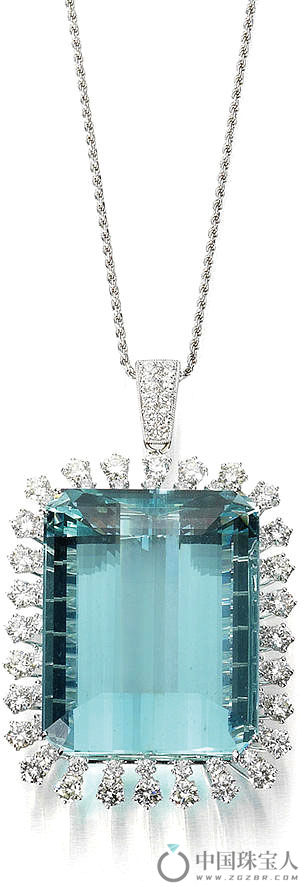 海蓝宝石配钻石吊坠（成交价：13,750英镑）