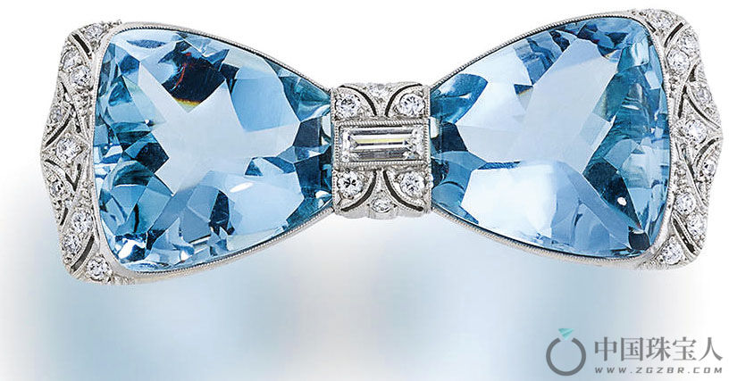 J. E. Caldwell 美好年代海蓝宝石配钻石胸针，约制于1910年（成交价：7,500美金）
