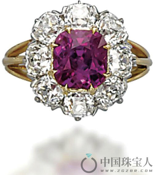 红宝石配钻石戒指（成交价：37,500瑞士法郎）