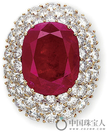 红宝石配钻石戒指（成交价：3,160,000港币）