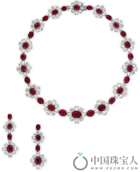 James W. Currens 缅甸天然鸽血红红宝石项链及耳环套组（成交价：37,080,000港币）