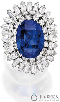 蓝宝石配钻石铂金戒指（成交价：40,625美金）