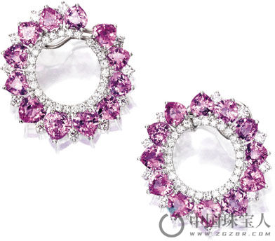 粉色蓝宝石配钻石18K白金耳环（成交价：12,500美金）