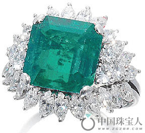 绿宝石配钻石戒指（成交价：8,750英镑）