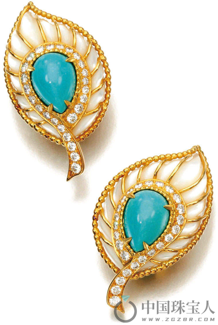 Alexandre Reza 珍珠母配绿松石及钻石耳环（成交价：4,000英镑）