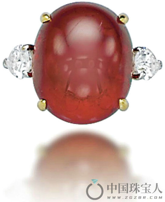 宝格丽天然橙色石榴石配钻石戒指（成交价：21,250瑞士法郎）
