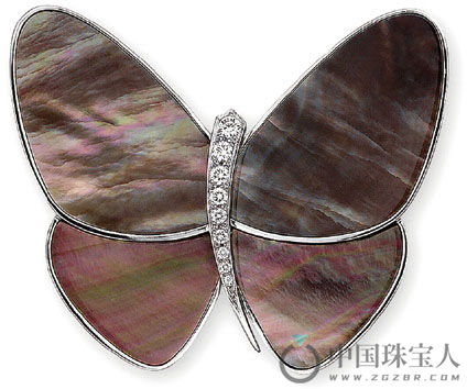 梵克雅宝“Papillon”珍珠母配钻石胸针