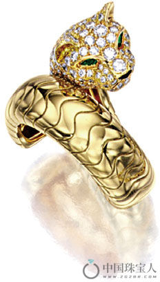 “猎豹”卡地亚钻石配绿宝石戒指（成交价：137,500港币）