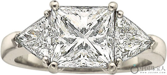 钻石铂金戒指（成交价：25,000美金）
