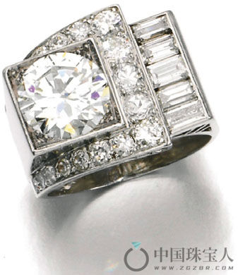 钻石戒指（成交价：7,250英镑）