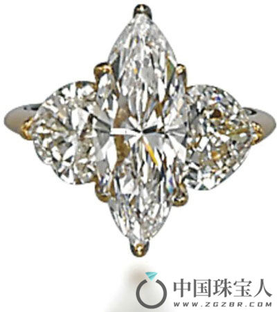 钻石戒指（成交价：52,500瑞士法郎）
