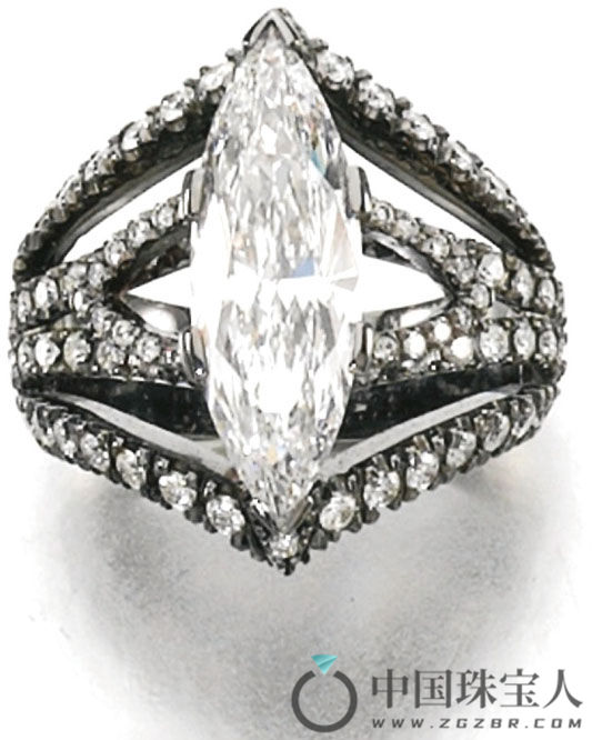 钻石戒指（成交价：60,000瑞士法郎）