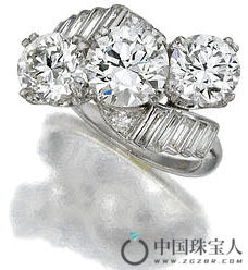 钻石戒指（成交价：18,750美金）
