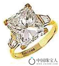 钻石戒指（成交价：25,000英镑）