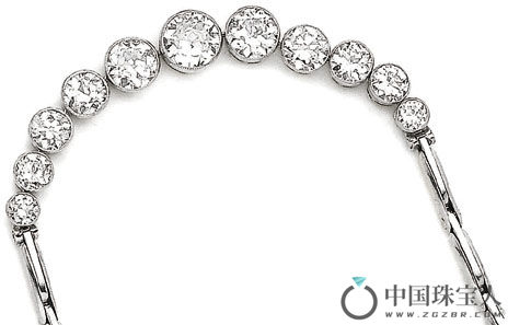 钻石手链（成交价：7,250英镑）