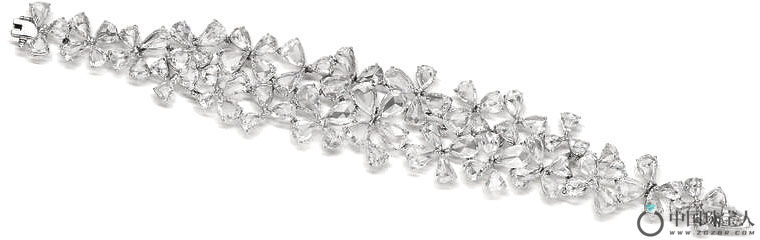 钻石手链（成交价：200,000港币）