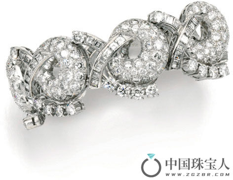 1950年代钻石手镯（成交价：17,500英镑）