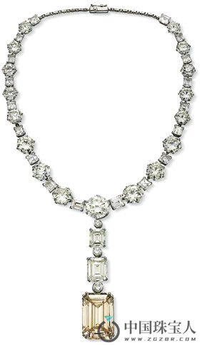 珍贵的钻石吊坠项链（成交价：3,189,000美金）