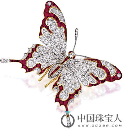 红宝石配钻石“蝴蝶”胸针（成交价：225,000港币）