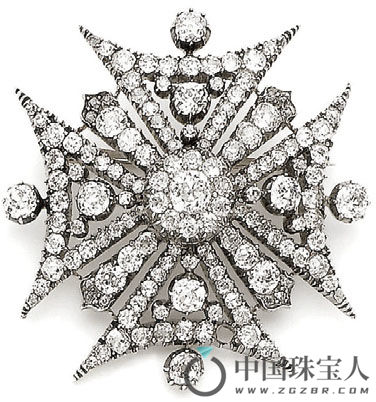 钻石马耳他十字胸针／吊坠，约制于1825年（成交价：5,625英镑）