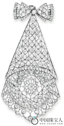 美好年代钻石胸针（成交价：6,000美金）
