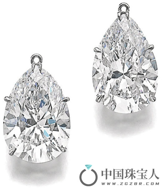 钻石耳环（成交价：1,925,000瑞士法郎）