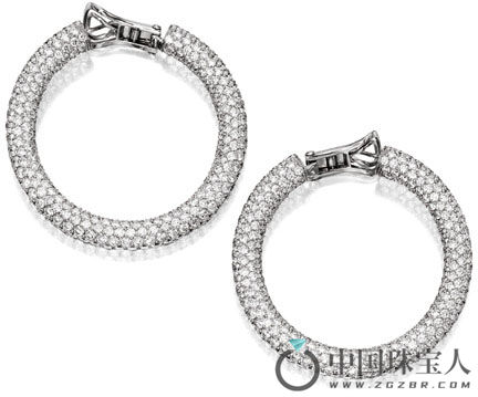 格拉夫钻石铂金耳环（成交价：71,875美金）