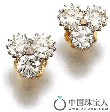 钻石耳环（成交价：7,500英镑）