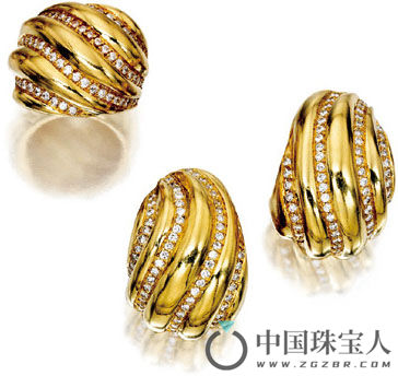钻石18K金戒指及同款耳环（成交价：6,250美金）