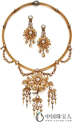 钻石金项链及耳环套组（成交价：25,000美金）