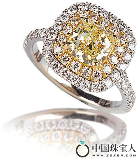 彩黄色彩钻戒指（成交价：47,040人民币）
