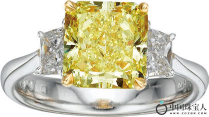 彩色钻石配钻石铂金及金戒指（成交价：27,500美金）