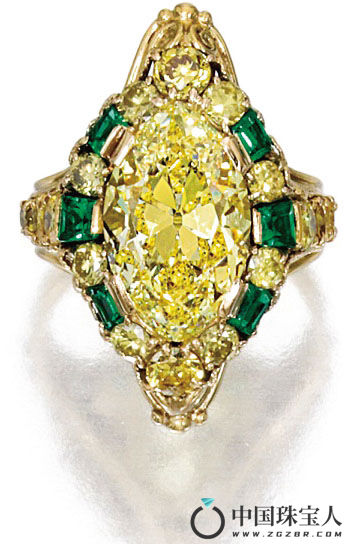 Louis Comfort Tiffany 设计浓彩黄色彩钻配绿宝石金戒指（成交价：185,000美金）