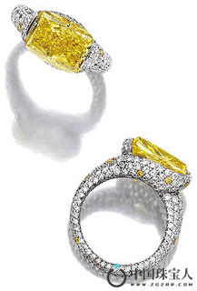 彩色钻石配钻石戒指（成交价：221,000美金）
